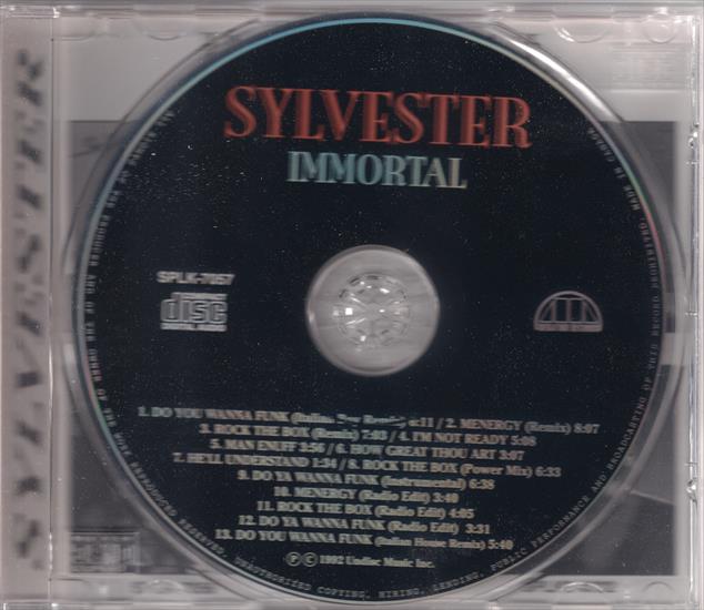Immortal CD 1992 - środek z płytą.jpg